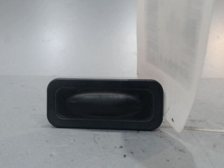 POIGNEE EXTERIEURE HAYON RENAULT MEGANE