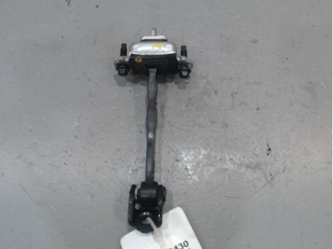 TIRANT PORTE AVANT DROIT FORD KA+