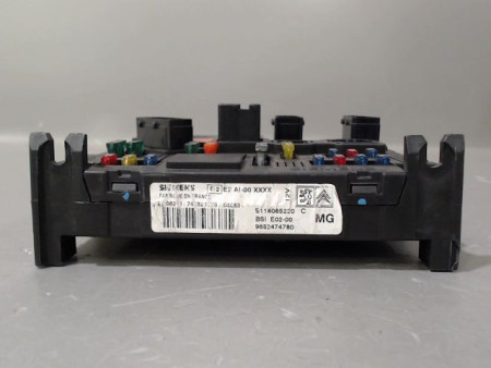BOITIER GESTION HABITACLE PEUGEOT 206