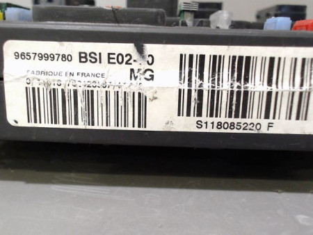 BOITIER GESTION HABITACLE PEUGEOT 206