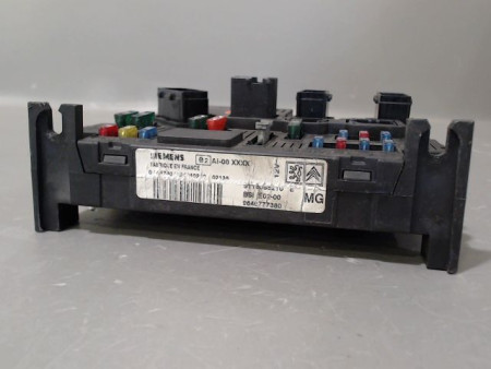 BOITIER GESTION HABITACLE PEUGEOT 206