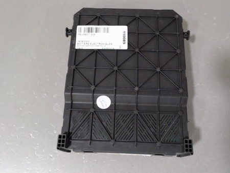 BOITIER GESTION HABITACLE PEUGEOT 206