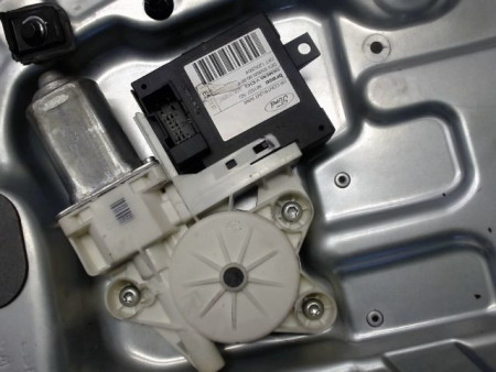 MECANISME+MOTEUR LEVE-GLACE ARRIERE DROIT FORD FOCUS