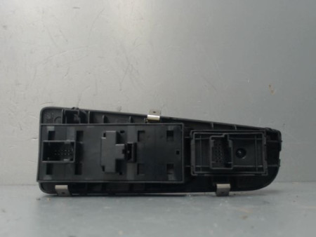 COMMANDE LEVE-GLACE PORTE AVG FIAT BRAVO