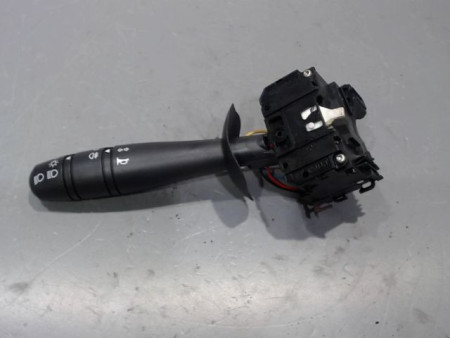 COMMANDE ECLAIRAGE RENAULT TWINGO