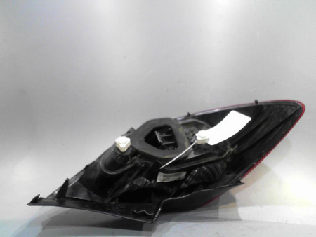 FEU ARRIERE DROIT OPEL CORSA