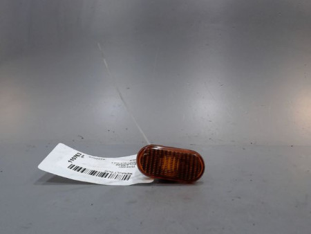 REPETITEUR AILE GAUCHE RENAULT CLIO