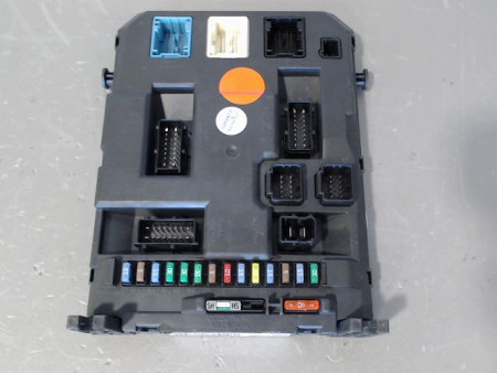 BOITIER GESTION HABITACLE CITROEN DS3