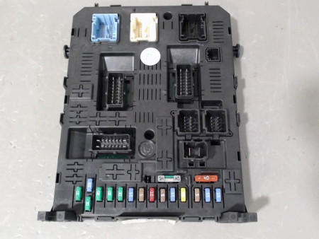 BOITIER GESTION HABITACLE PEUGEOT 308