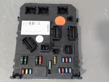 BOITIER GESTION HABITACLE PEUGEOT 206