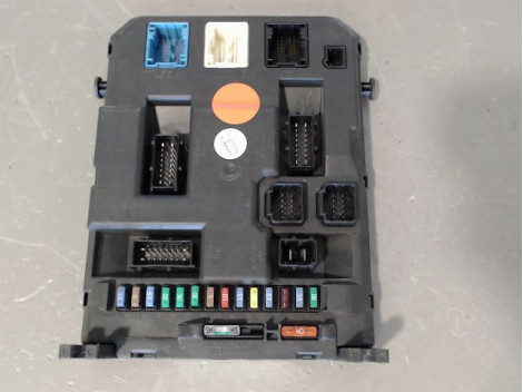 BOITIER GESTION HABITACLE CITROEN DS3