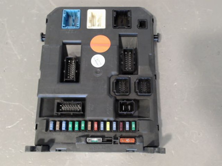 BOITIER GESTION HABITACLE CITROEN DS3