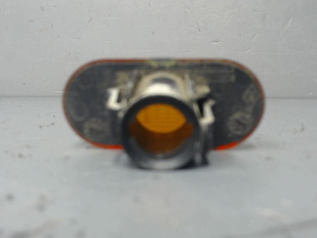 REPETITEUR AILE DROIT RENAULT CLIO