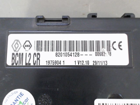 BOITIER GESTION HABITACLE RENAULT CLIO III