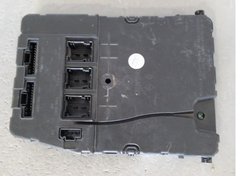 BOITIER GESTION HABITACLE RENAULT SCENIC II PH1 02-06