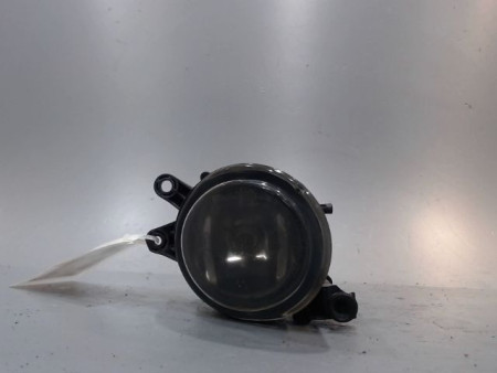 PHARE ANTIBROUILLARD AVANT DROIT AUDI A4