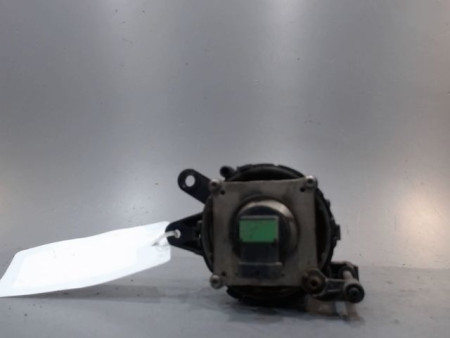 PHARE ANTIBROUILLARD AVANT GAUCHE AUDI A4